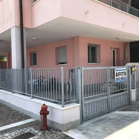 Casa Pola Apartment *